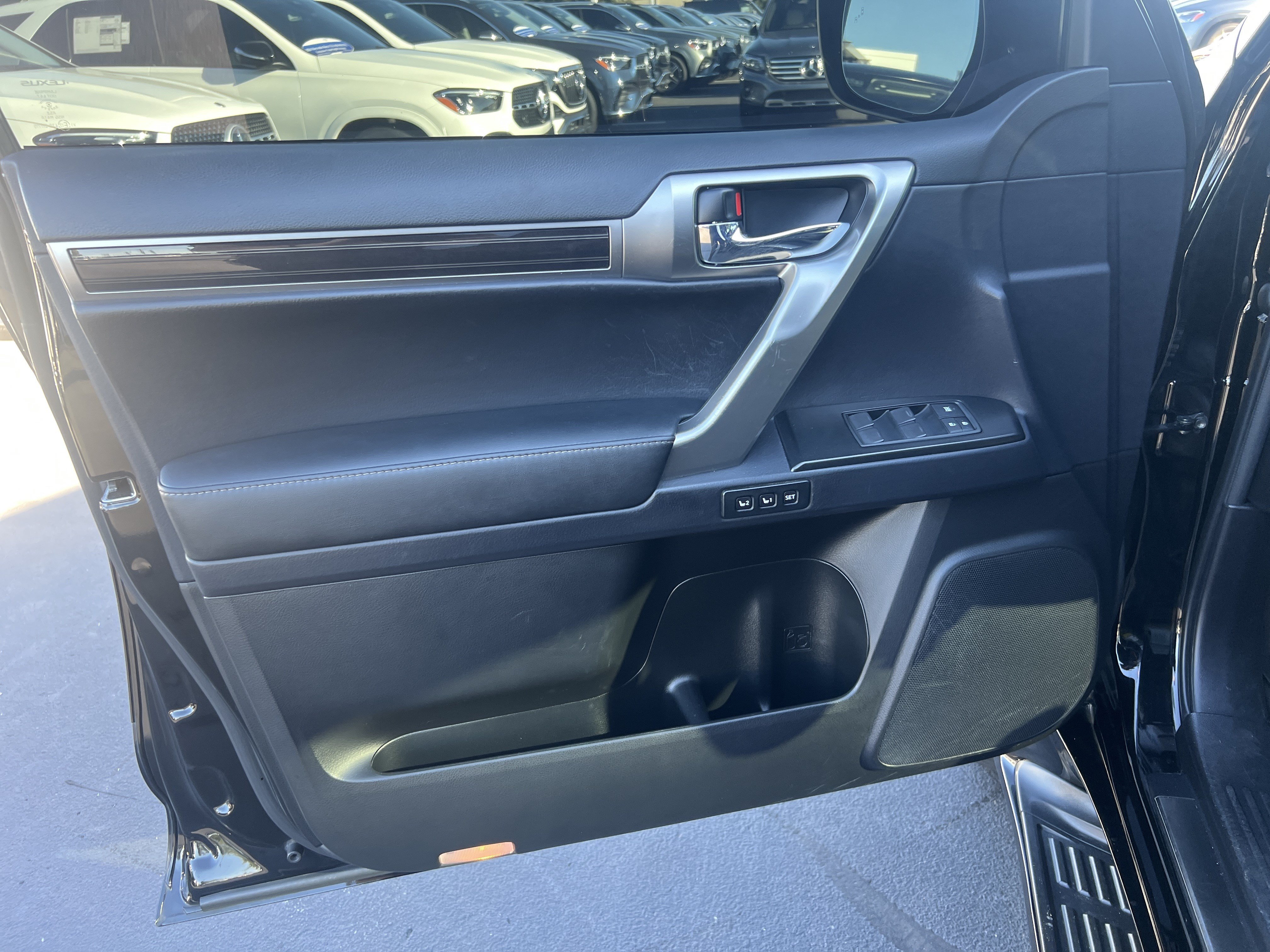 Used 2023 Lexus GX 460 Premium AWD/4WD image 14