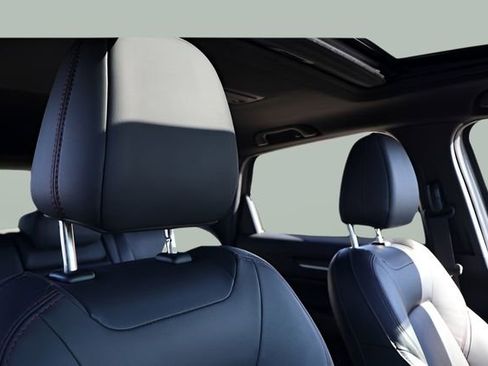 Used 2023 MAZDA CX-5 AWD 2.5 Turbo image 17