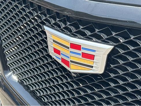 Certified 2022 Cadillac Escalade ESV Sport AWD/4WD image 39