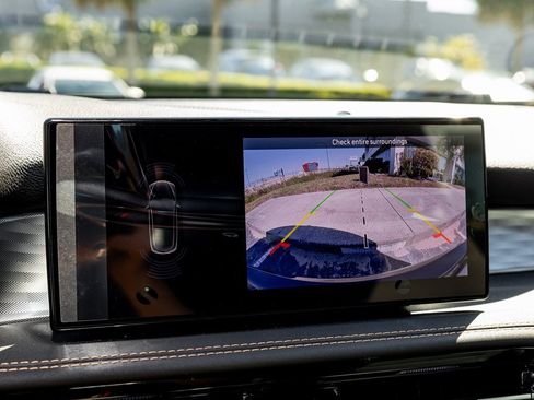 New 2025 Alfa Romeo Tonale w/ Premium Package image 32