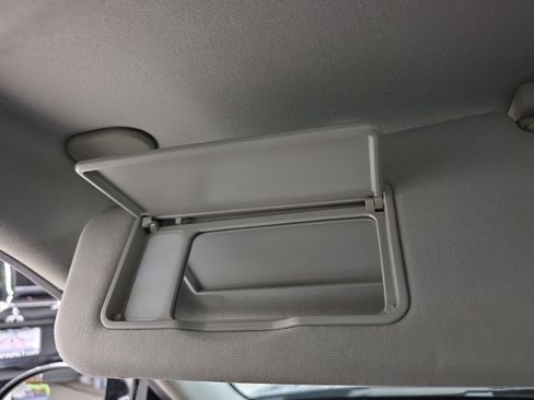 Used 2005 Kia Amanti image 24