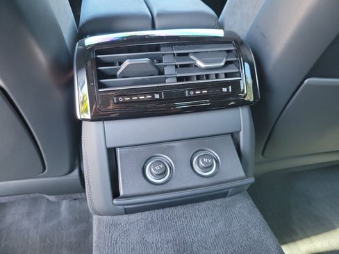 Used 2021 Audi A8 L 3.0T w/ Executive Plus Package image 15