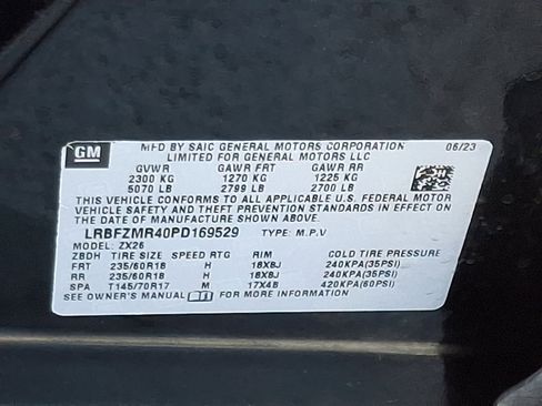 Used 2023 Buick Envision Preferred image 28