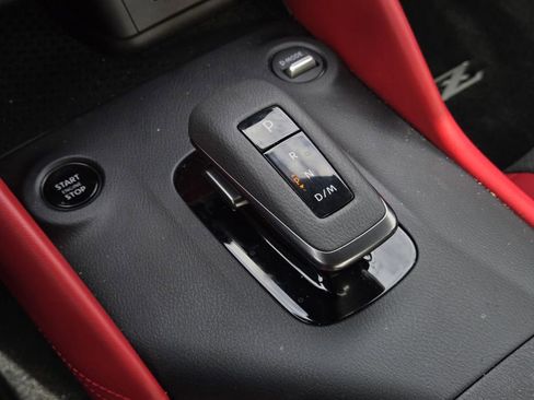 Used 2024 Nissan Z Performance w/ Floor Mat Package image 21