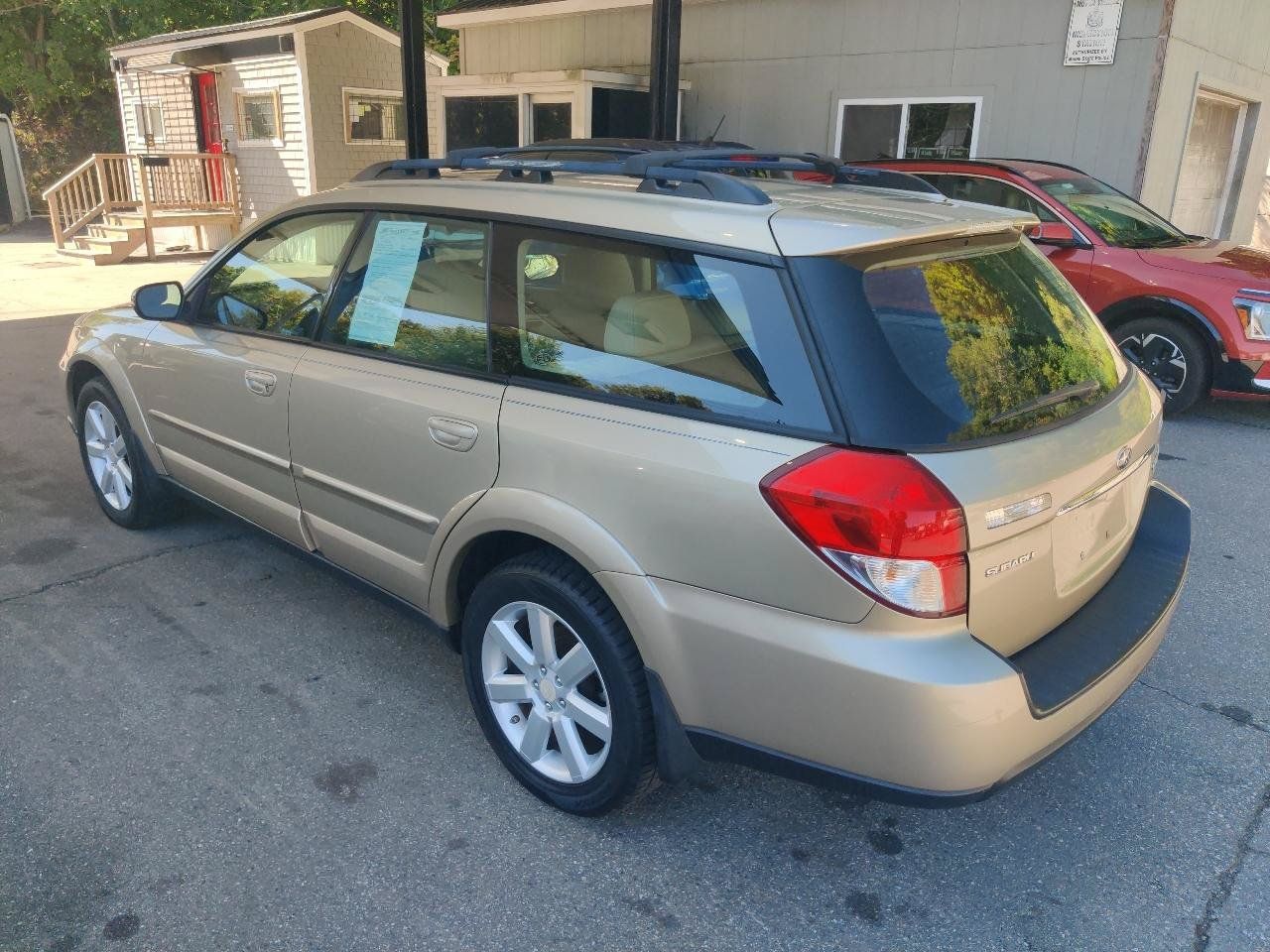 Used 2008 Subaru Outback 2.5i Limited AWD/4WD image 4
