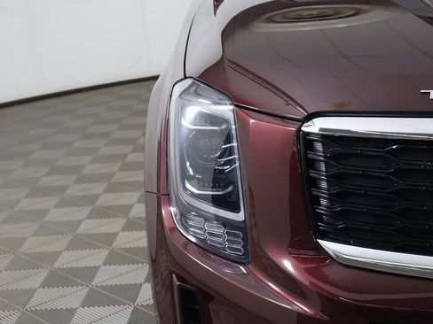 Used 2022 Kia Telluride LX image 13