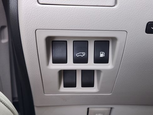 Used 2012 Lexus RX 350 FWD w/ Premium Pkg image 28