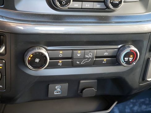 Used 2023 Ford F150 XL image 22