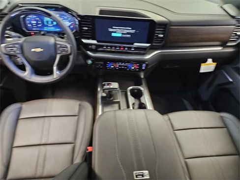 New 2026 Chevrolet Silverado 1500 High Country image 13