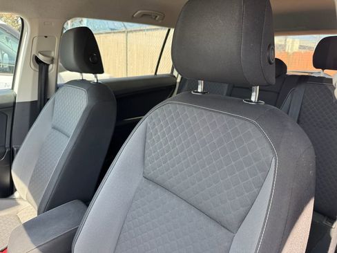 Used 2021 Volkswagen Tiguan S AWD/4WD image 5