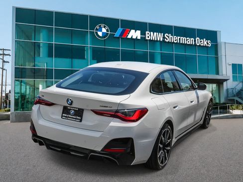 New 2026 BMW i4 eDrive40 w/ M Sport Package RWD image 4