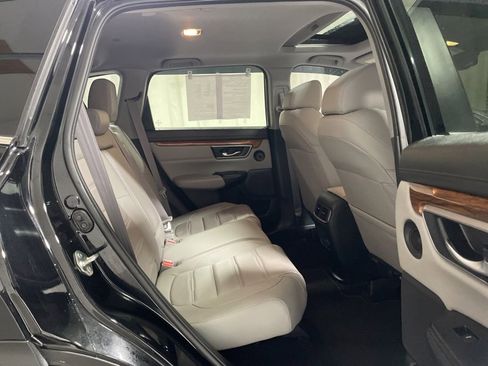 Used 2020 Honda CR-V Touring image 11