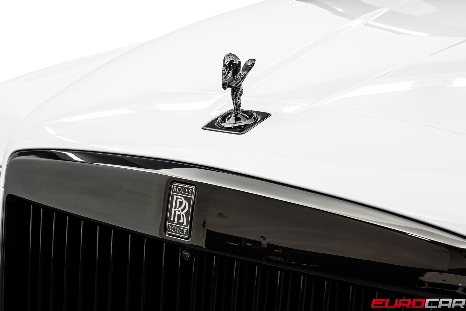 Used 2022 Rolls-Royce Cullinan Black Badge w/ Dark Exterior Package AWD/4WD image 11