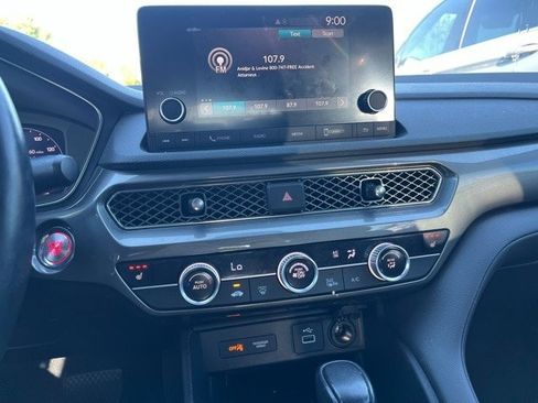 Used 2023 Acura Integra image 6