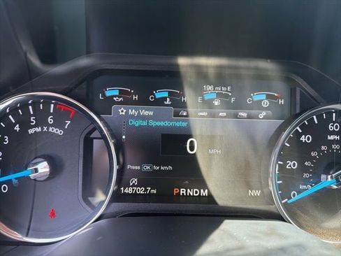 Used 2018 Ford Expedition Limited w/ Equipment Group 301A AWD/4WD image 10