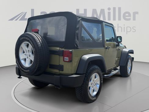 Used 2013 Jeep Wrangler Sport AWD/4WD image 5