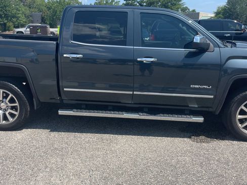 Used 2018 GMC Sierra 1500 Denali AWD/4WD image 11