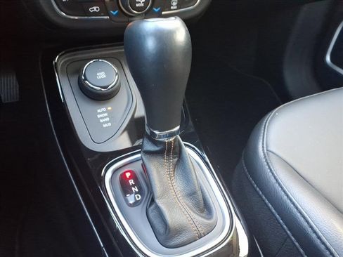 Used 2019 Jeep Compass Limited image 21