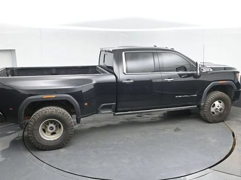 Used 2023 GMC Sierra 3500 Denali w/ Denali Ultimate Package AWD/4WD image 30