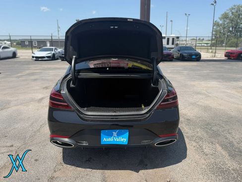 Used 2025 Genesis G70 2.5T RWD image 37