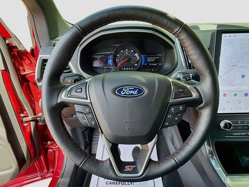 Used 2024 Ford Edge ST w/ Equipment Group 401A AWD/4WD image 11