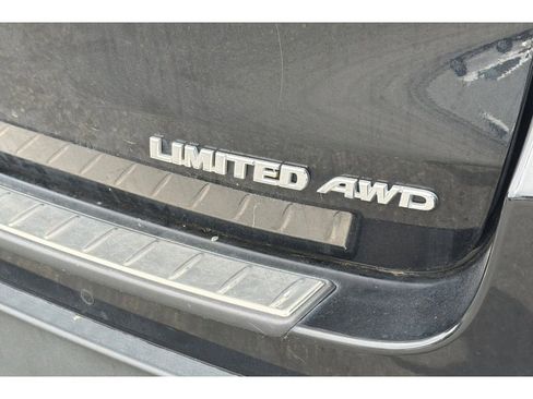 Used 2018 Toyota Highlander Limited Platinum image 7