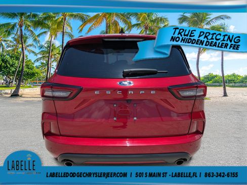 Used 2024 Ford Escape ST-Line w/ Tech Pack #1 FWD image 4