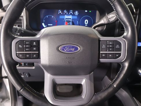 Used 2024 Ford F250 Lariat w/ Lariat Ultimate Package AWD/4WD image 3