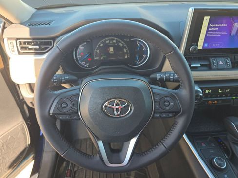 Used 2024 Toyota RAV4 XLE Premium image 14