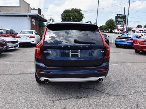 Used 2019 Volvo XC90 T5 Momentum FWD image 6