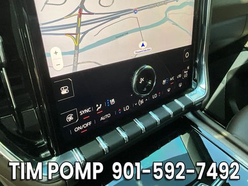 Used 2025 GMC Yukon Denali Ultimate AWD/4WD image 26