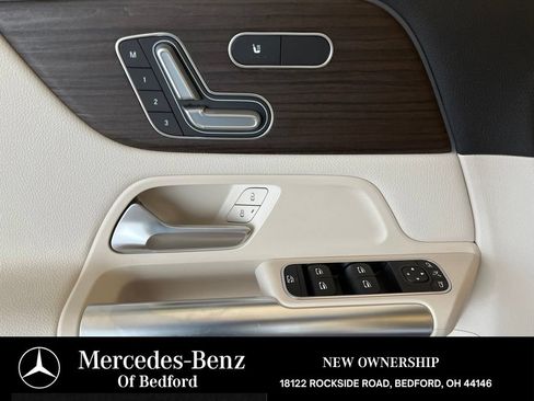 Used 2026 Mercedes-Benz GLA 250 4MATIC image 12