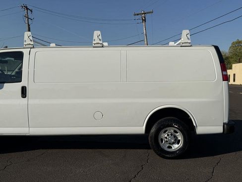 Used 2021 Chevrolet Express 2500 Extended w/ Driver Convenience Package RWD image 6