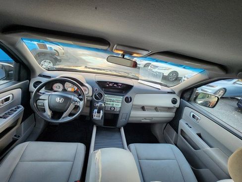 Used 2011 Honda Pilot LX image 14