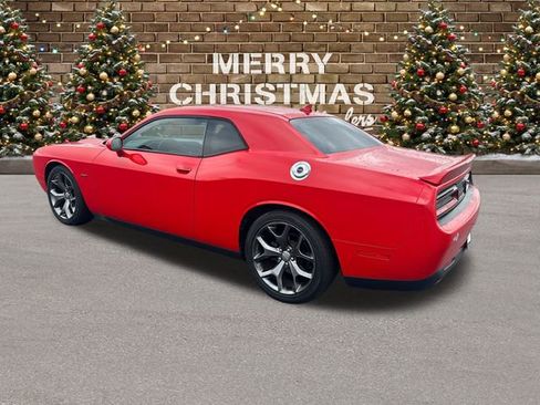 Used 2015 Dodge Challenger R/T Plus image 3