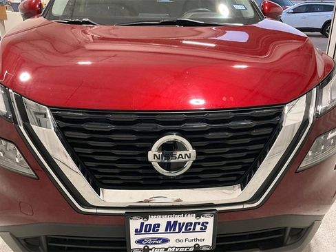 Used 2021 Nissan Rogue SV image 27
