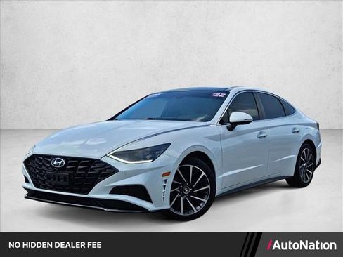 Used 2022 Hyundai Sonata Limited FWD image 1