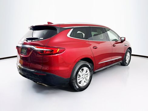 Used 2020 Buick Enclave Essence w/ LPO, Luxury Package image 9