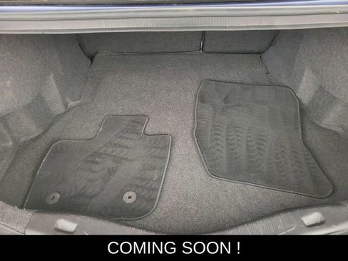 Used 2018 Ford Fusion SE image 16