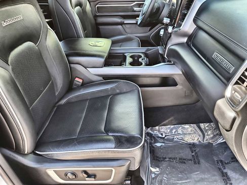 Used 2025 RAM 1500 Laramie image 18