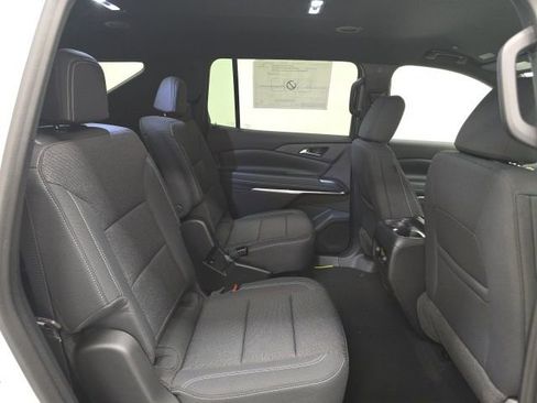 New 2026 Chevrolet Traverse LT image 26