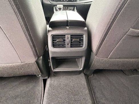 Used 2026 Nissan Rogue S FWD image 10