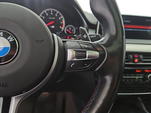 Used 2018 BMW X6 M image 38