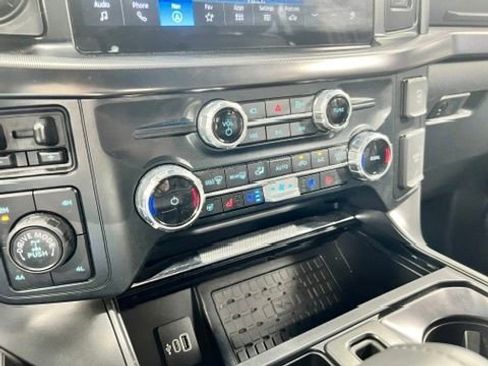 Used 2025 Ford F150 Lariat w/ Equipment Group 502A High AWD/4WD image 13