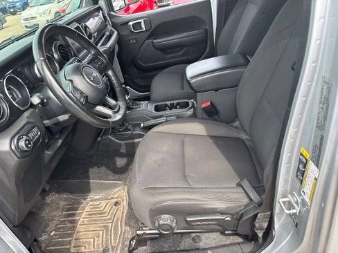Used 2022 Jeep Gladiator Sport AWD/4WD image 5