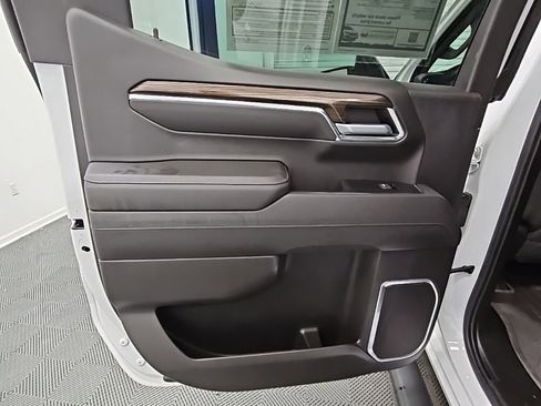 Used 2022 Chevrolet Silverado 1500 RST image 33