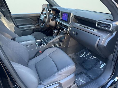 Used 2024 Toyota Tacoma SR5 image 37