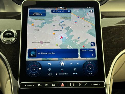 Used 2025 Mercedes-Benz GLC 350e 4MATIC image 26