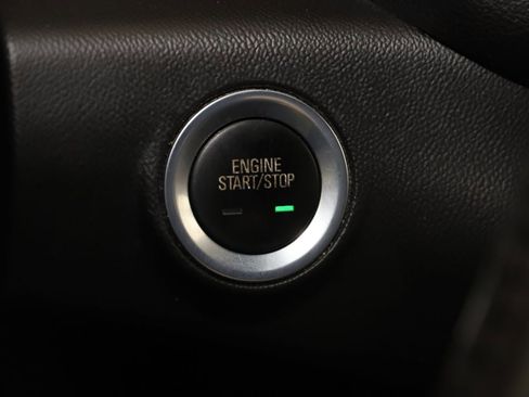 Used 2018 GMC Terrain SLE FWD image 26