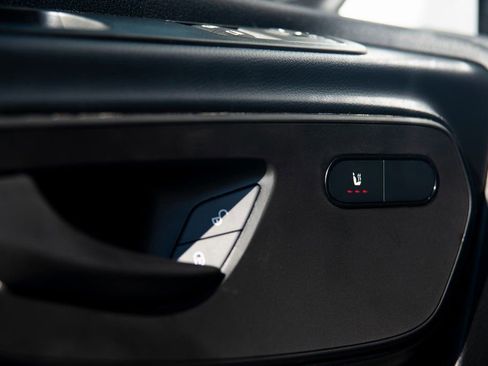 Used 2024 Mercedes-Benz Sprinter 2500 image 23